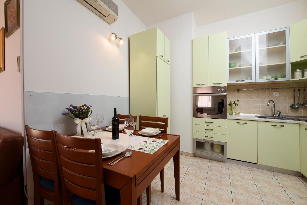 Lola Maria 2 Apartment Zadar Luaran gambar