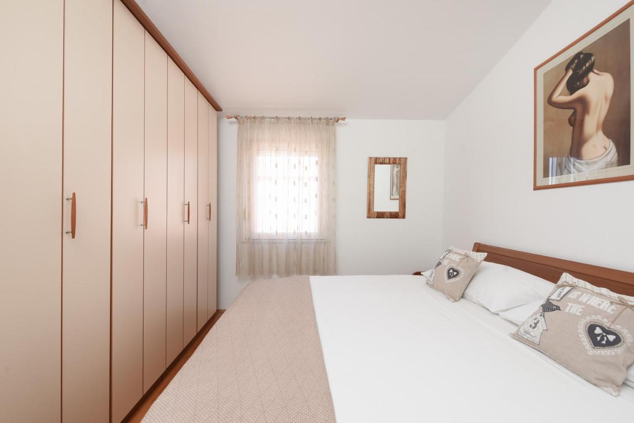 Lola Maria 2 Apartment Zadar Luaran gambar